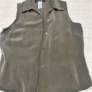 Jones New York Olive Sleeveless Top (100% silk)
